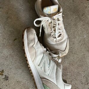 New balances Daisy pattern w9
